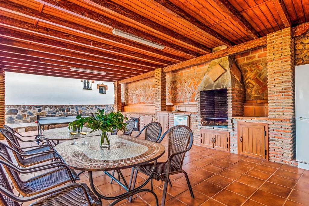 AGP_84686_Villa_Maria_Isabel_1222_14.jpg