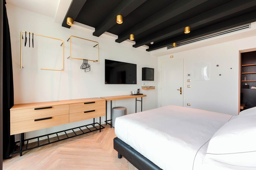 VRN_88724_MaisonMe_Hotel_0624_05.jpg