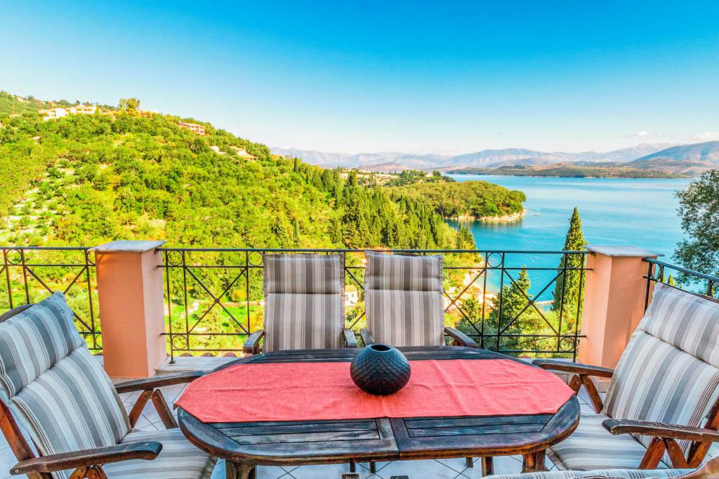 CFU_86567_Villa_Agni_Sea_View_1223_07.jpg