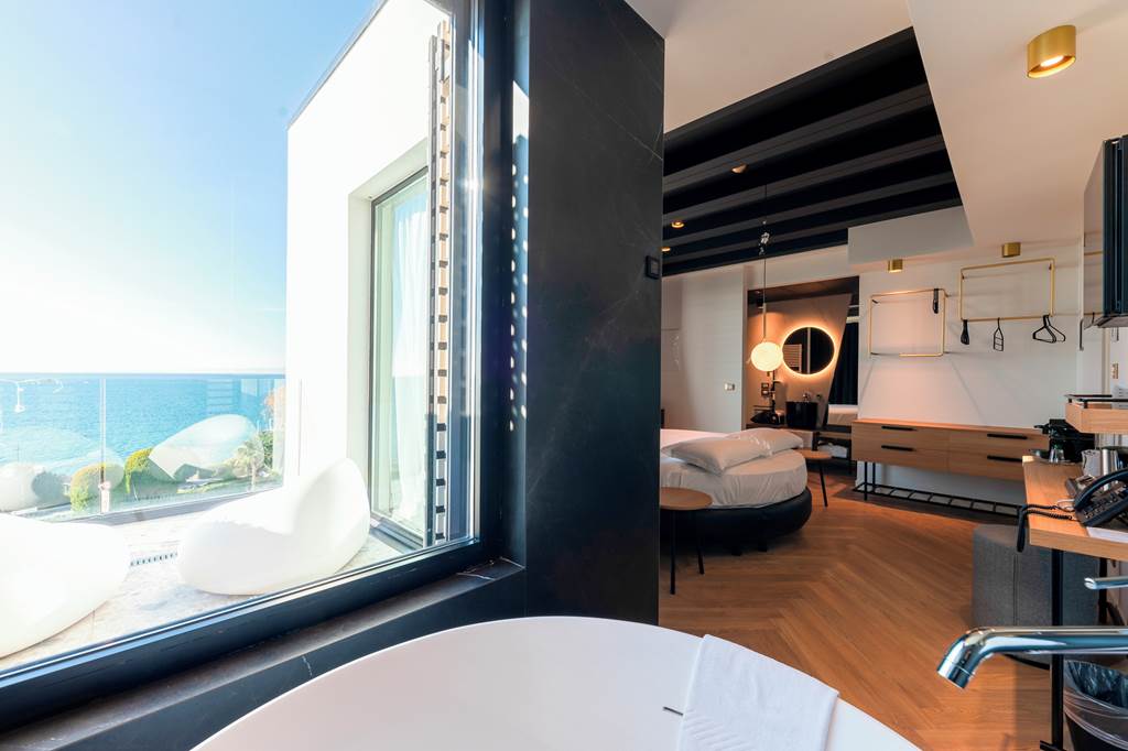 VRN_88724_MaisonMe_Hotel_0624_30.jpg