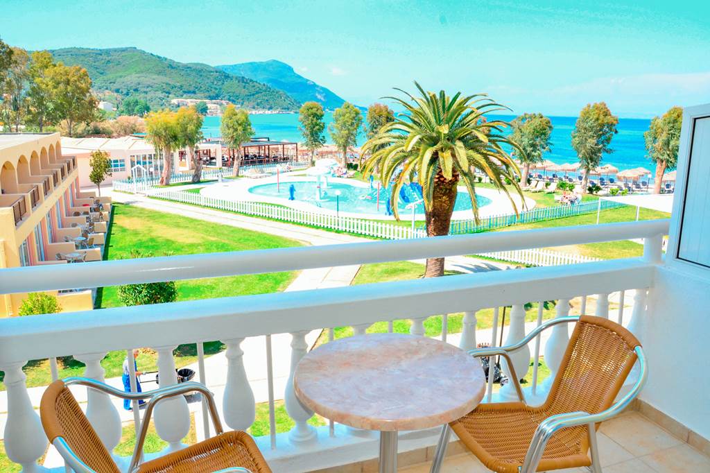 CFU_68853_Messonghi_Beach_Hotel_0922_15.jpg