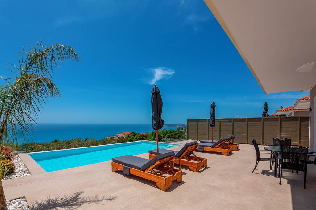 EFL_86515_Villa_George_1123_12.jpg