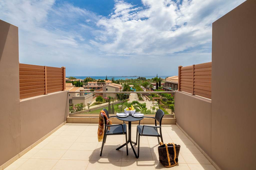 EFL_82425_Apollonian_Asterias_Resort_&_Spa_0824_03.jpg