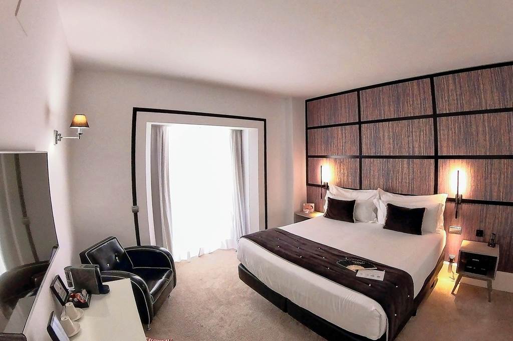 AGP_81190_Hotel_Mariposa_0923_01.jpg