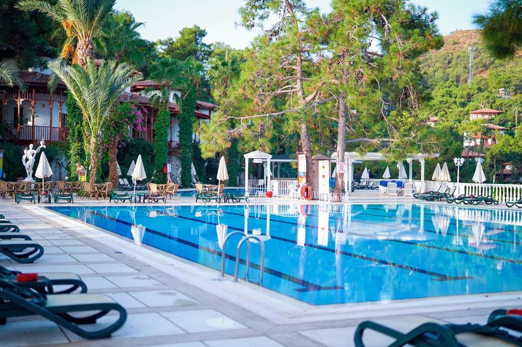 DLM_460_Letoonia_Club_&_Hotel_1222_03.jpg