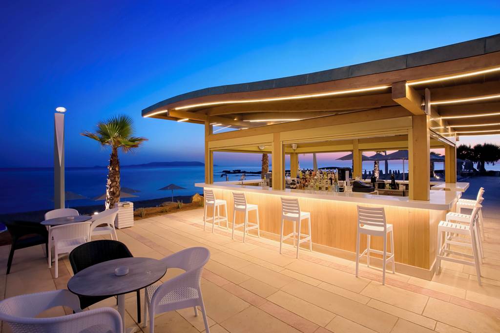 HER_70682_Arina_Beach_Resort_0921_11.jpg
