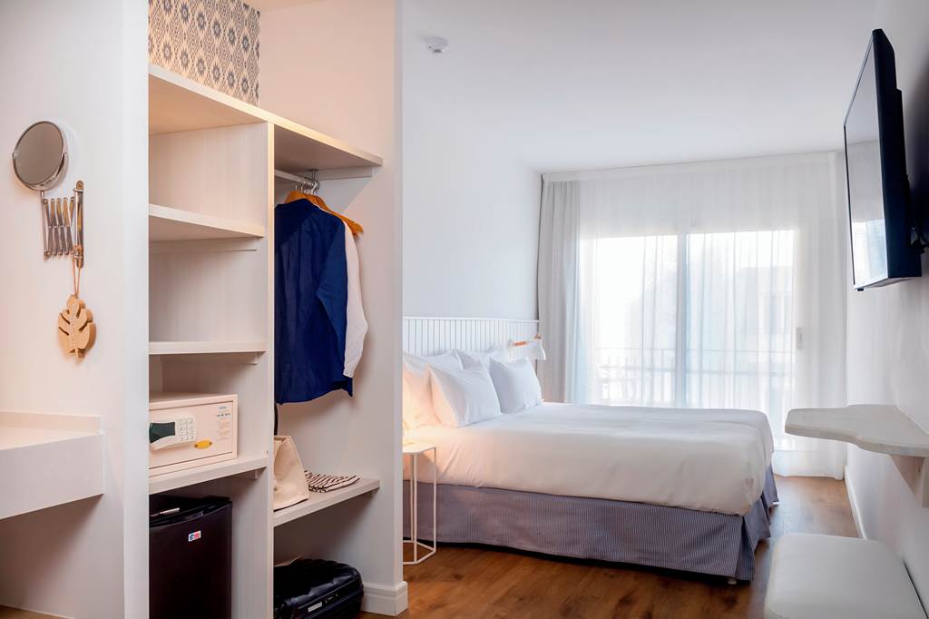 GRO_86583_The_15th_Boutique_Hotel_1123_02.jpg