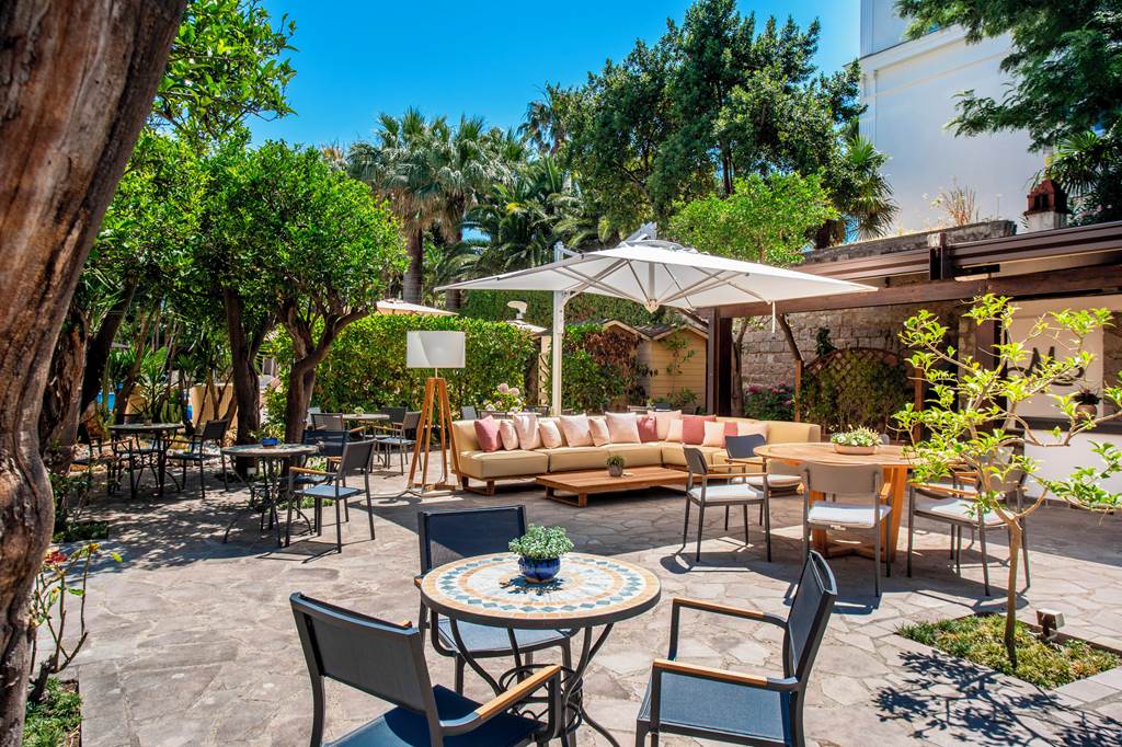 NAP_73272_Hotel_Mediterraneo_Sorrento_1021_04.jpg