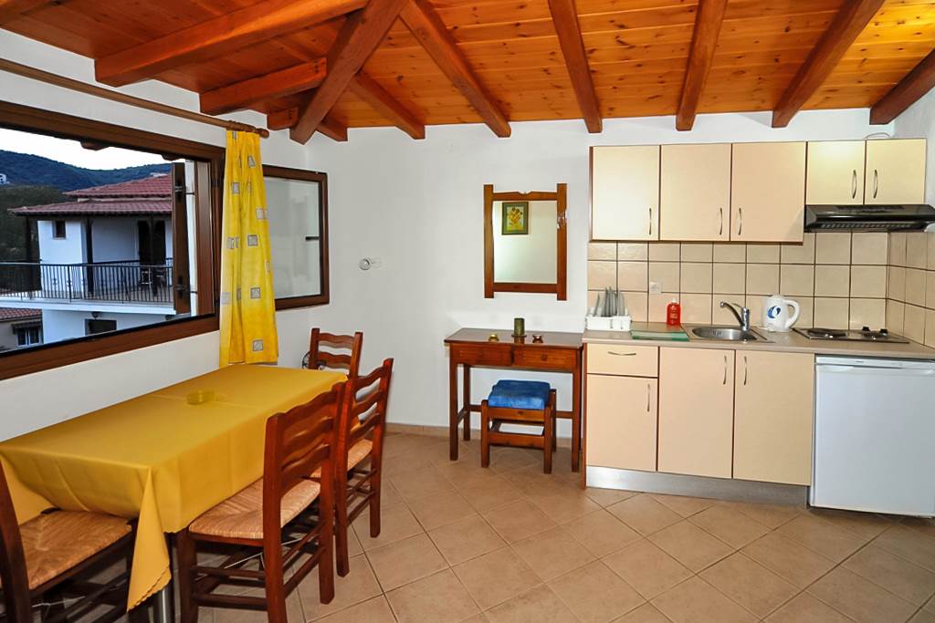 JSI_81386_Villa_Maraki_1019_08.jpg