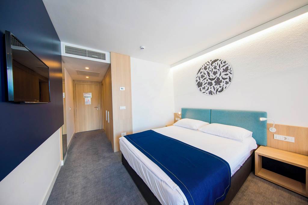 DBV_73735_Osmine_Hotel_1121_01.jpg