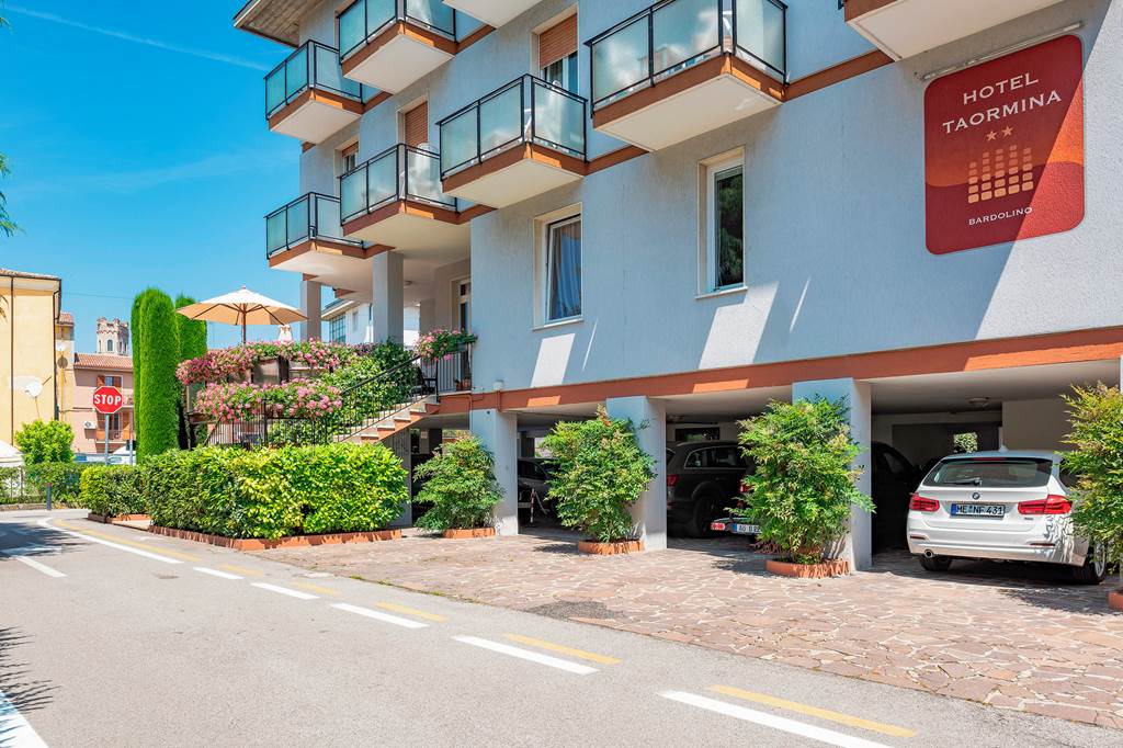 VRN_84403_Hotel_Taormina_0123_02.jpg