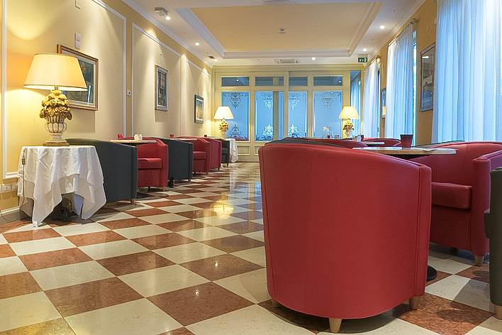 VRN_74725_Grand_Hotel_Liberty_0418_12.jpg