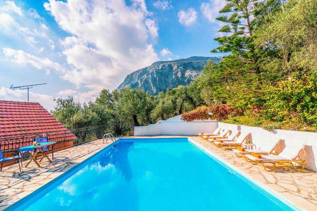 CFU_86817_Villa_Yiannakis_1223_16.jpg