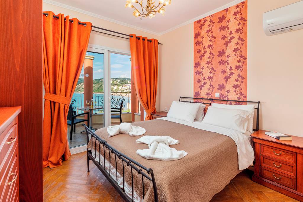 CFU_85698_Villa_Romanza_Alpha_1123_06.jpg
