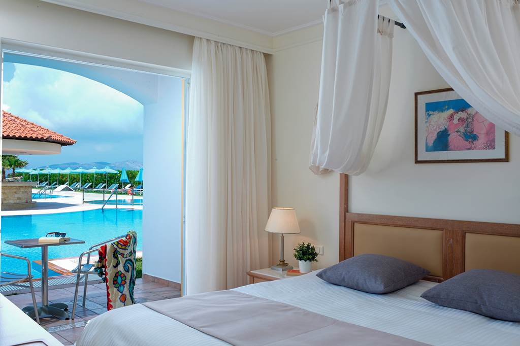 KGS_86170_Atlantica_Marmari_Beach_1023_40.jpg