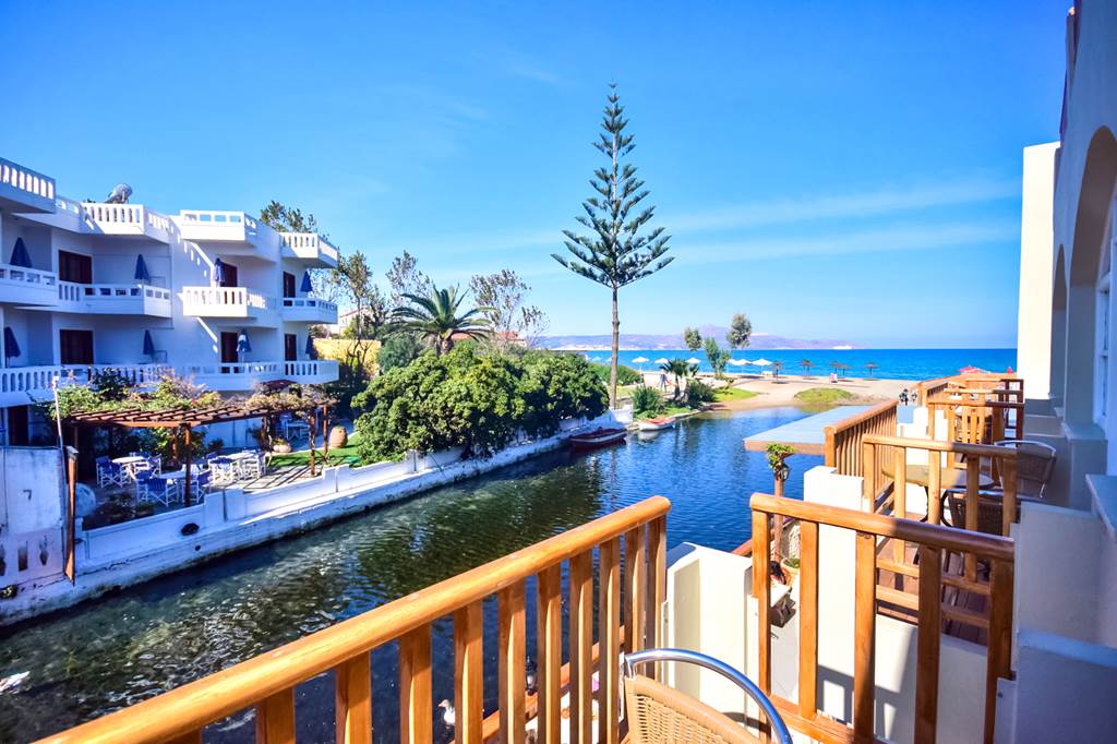 CHQ_78448_Kalyves_Bch_Hotel_0418_09.jpg