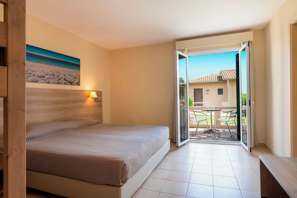CFU_68853_Messonghi_Beach_Hotel_0724_23.jpg