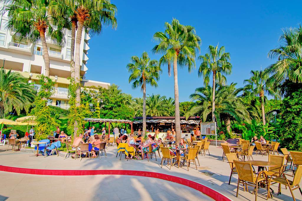 ADB_78415_Fantasia_Hotel_Deluxe_Kusadasi_1019_14.jpg