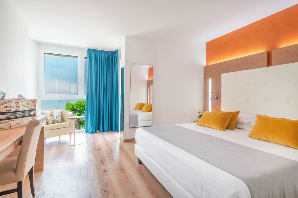 VRN_88815_Hotel_Kriss_0624_09.jpg