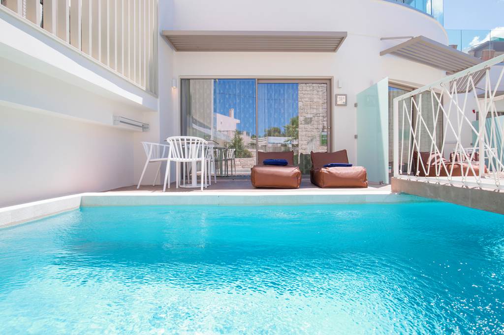 CHQ_81101_Aloe_Boutique_Hotel_&_Suites_0624_04.jpg