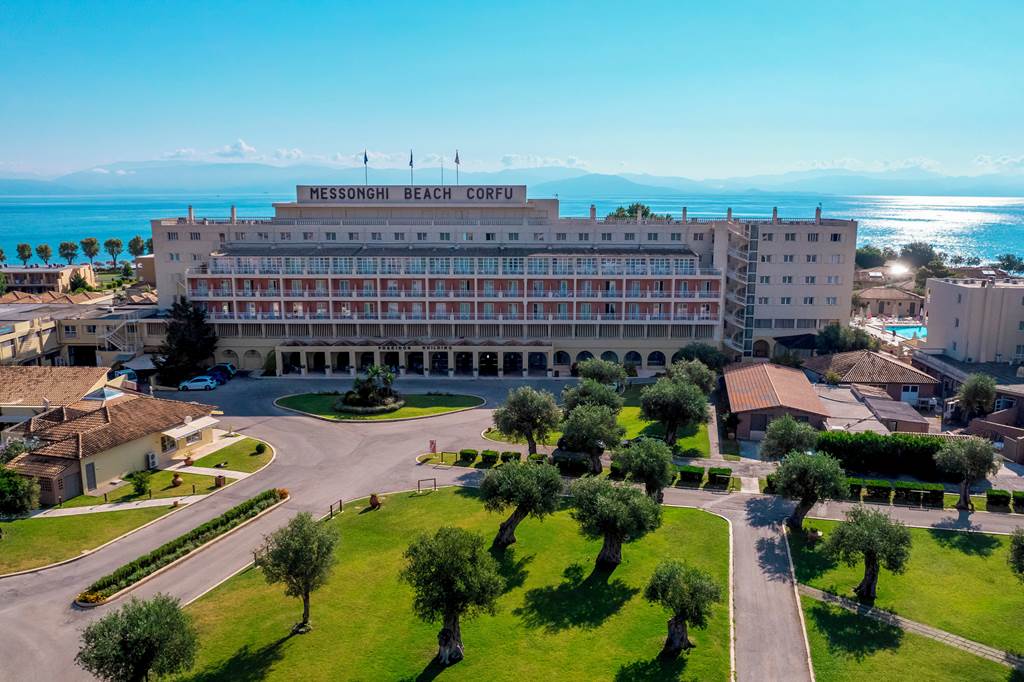 CFU_68853_Messonghi_Beach_Hotel_0724_17.jpg