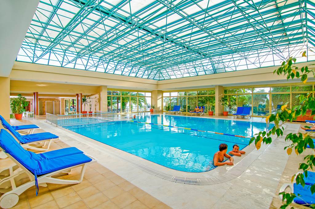 ADB_78415_Fantasia_Hotel_Deluxe_Kusadasi_1019_01.jpg