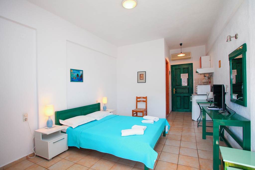 JSI_83365_Liofoto_Hotel_1021_02.jpg