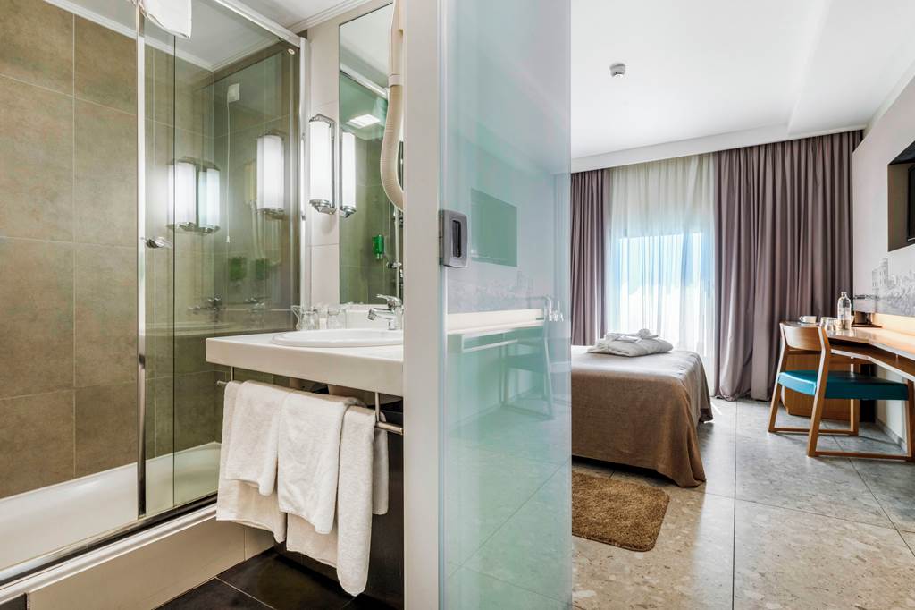 DBV_70322_Hotel_Leroo_0924_12.jpg