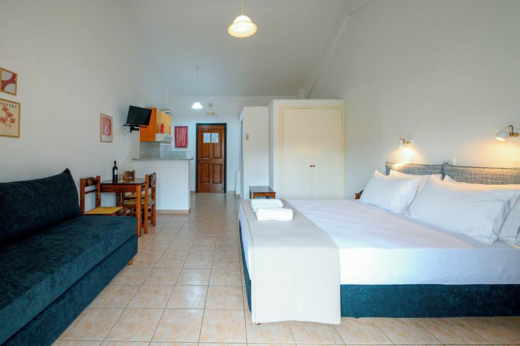 KLX_85625_Villa_Kosta_Hotel_&_Apartments_0623_08.jpg
