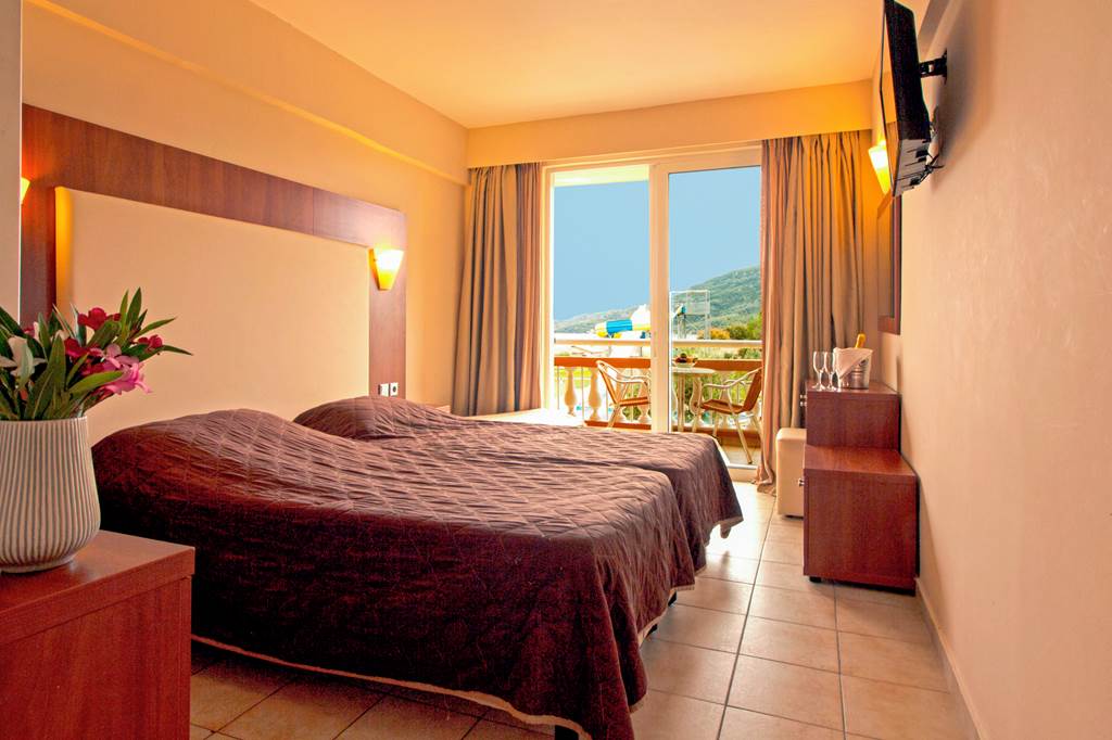 CFU_68853_Messonghi_Beach_Hotel_0922_07.jpg