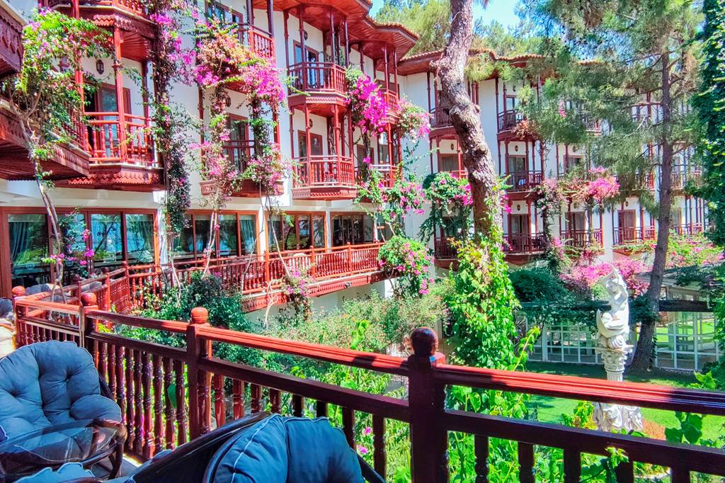 DLM_460_Letoonia_Club_&_Hotel_1222_11.jpg