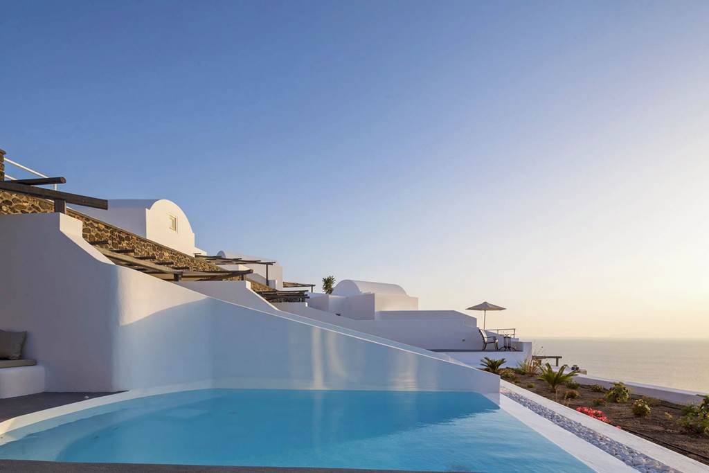 JTR_83988_Amber_Light_Villas_0922_09.jpg