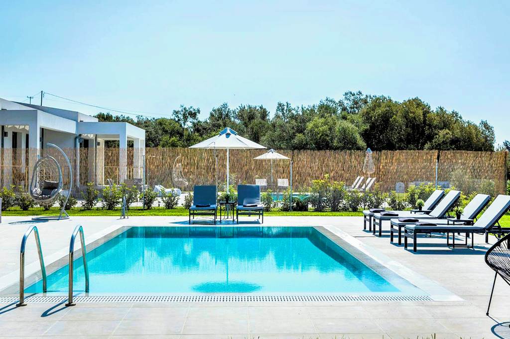 EFL_87784_Villa_Romeo_0724_02.jpg