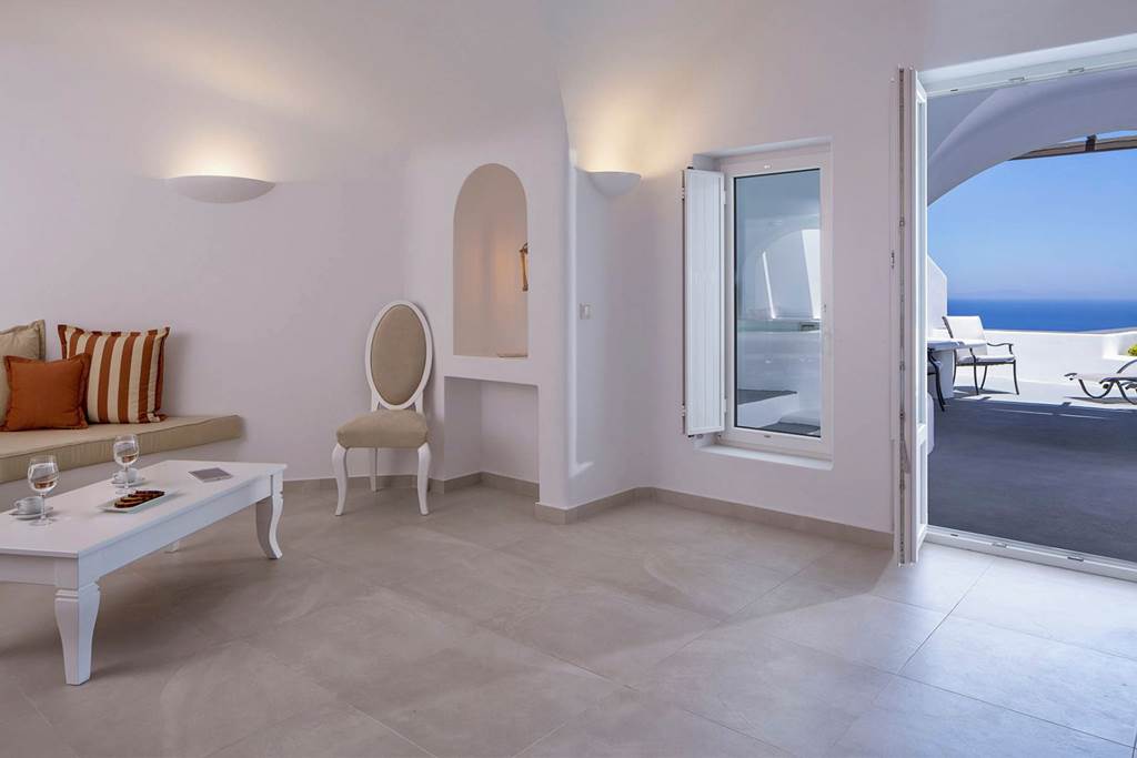 JTR_83988_Amber_Light_Villas_0922_16.jpg