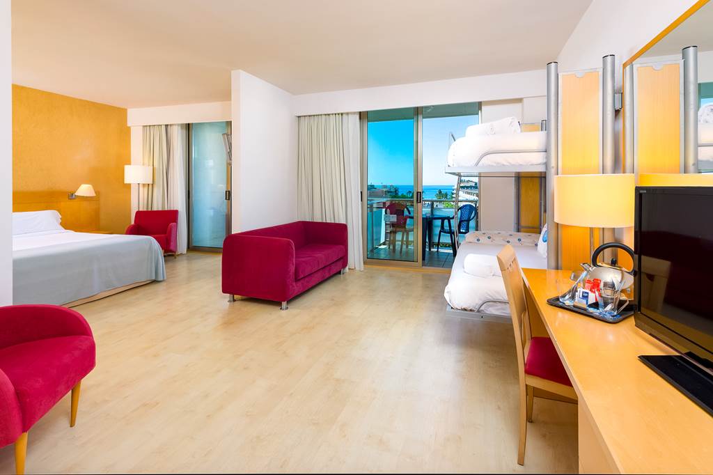 REU_219_Htl_Tryp_Port_Cambrils_0717_05.jpg