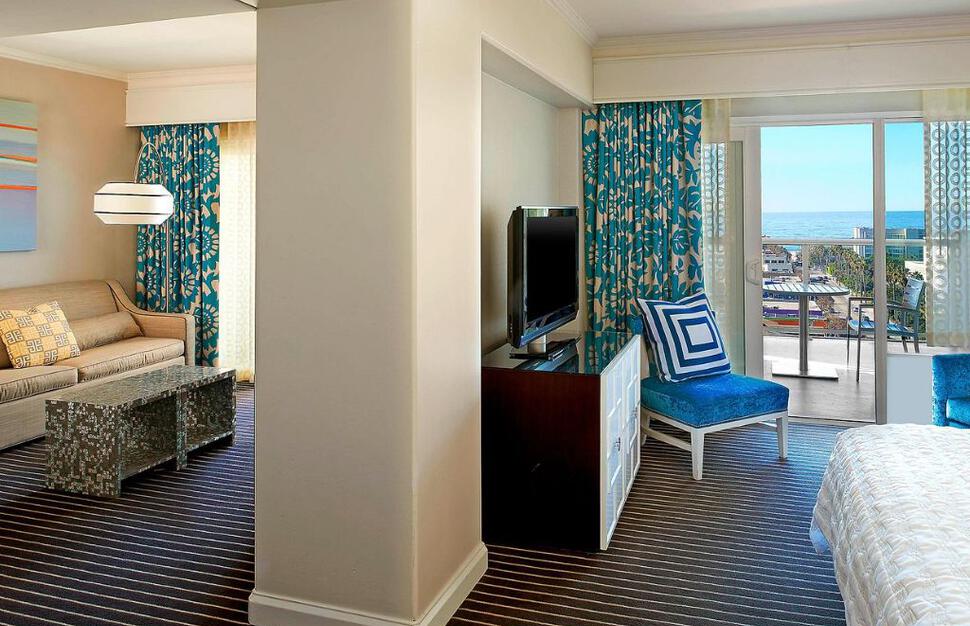 Le-Meridien-Delfina-Santa-Monica-15.jpg