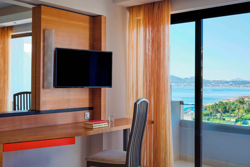 RHO_85905_Esperos_Mare_Resort_0324_01.jpg