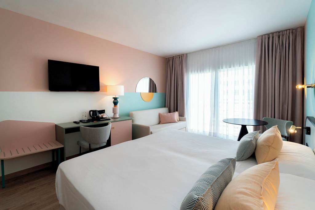 AGP_82434_Medplaya_Hotel_Pez_Espada_0523_01.jpg