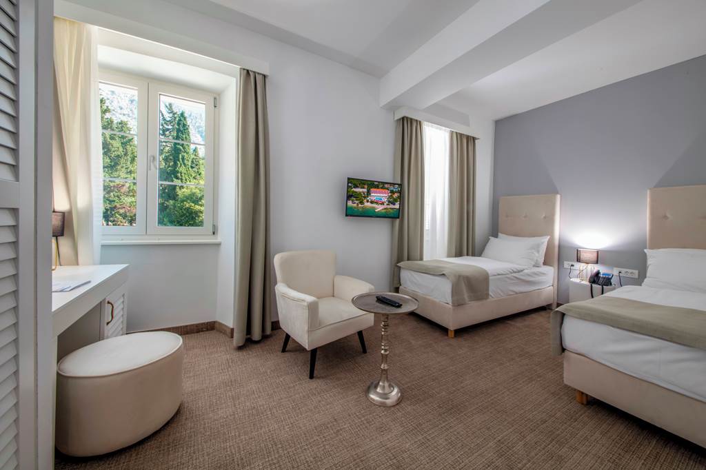 DBV_87165_Aminess_Bellevue_Hotel_0322_07.jpg
