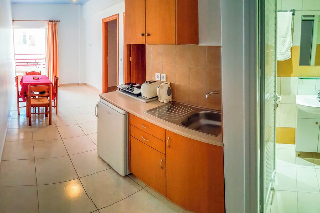 JSI_83365_Liofoto_Hotel_1021_04.jpg