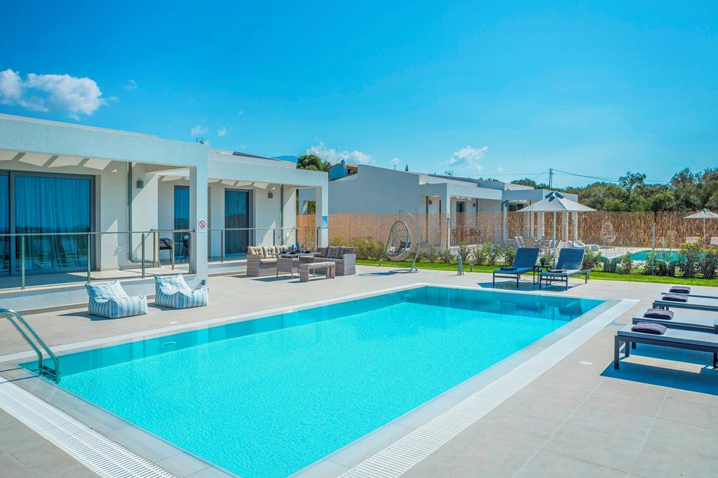 EFL_87784_Villa_Romeo_0724_05.jpg