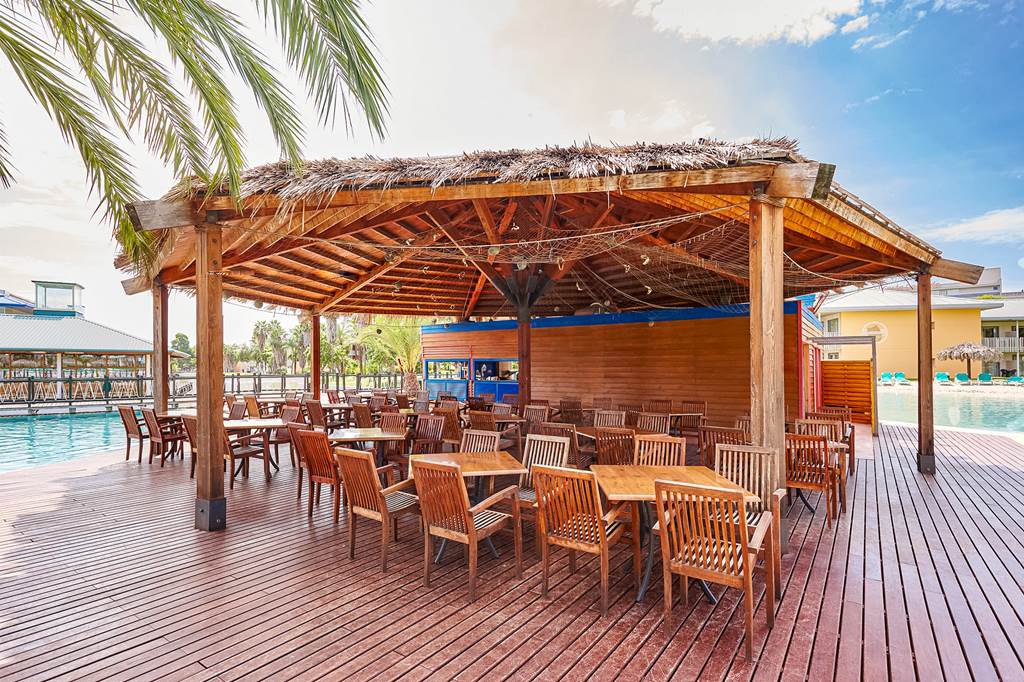 REU_68988_Hotel_Caribe_0418_11.jpg