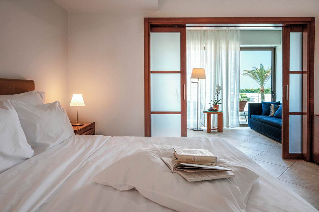 HER_84530_Grecotel_Amirandes_Boutique_Resort_0524_27.jpg