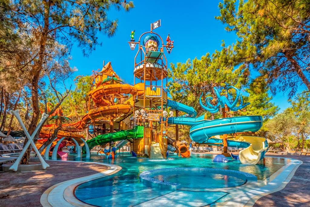 BJV_83440_Long_Beach_Club_Nature_1121_08.jpg
