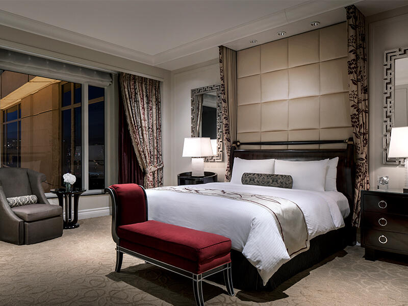 The-Palazzo-at-The-Venetian-Resort-Las-Vegas-10.jpg