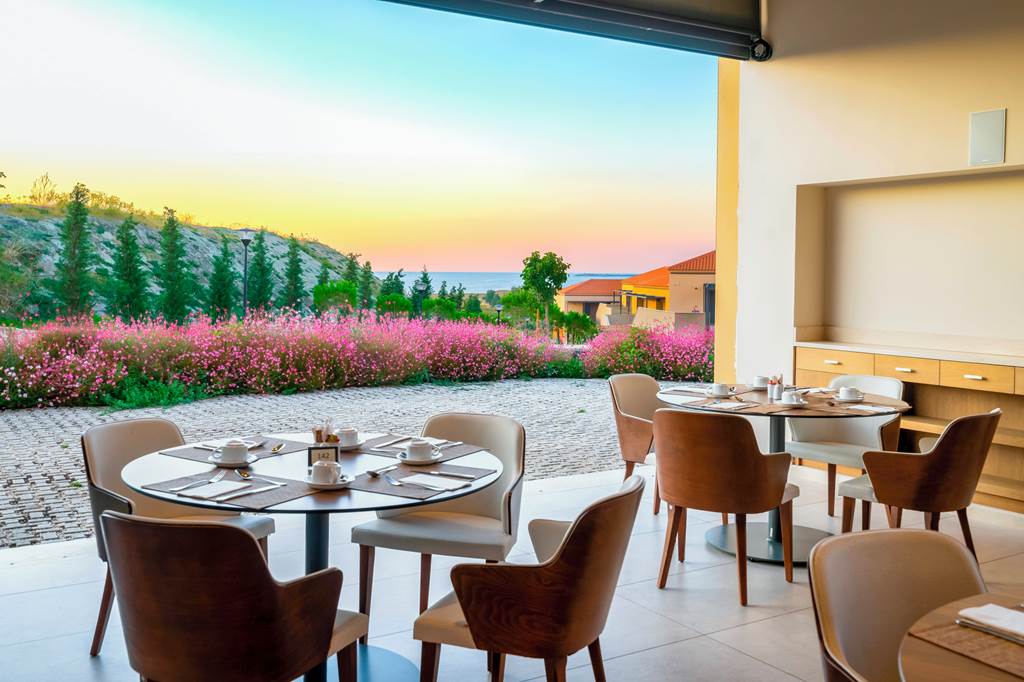 EFL_82425_Apollonian_Asterias_Resort_&_Spa_0720_12.jpg