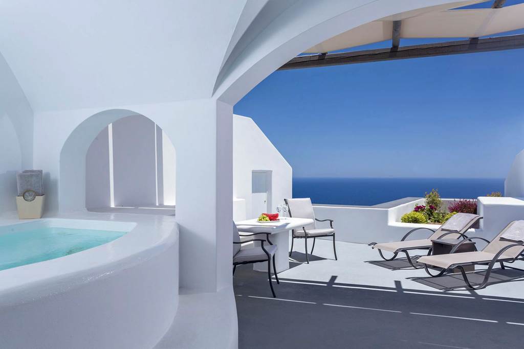 JTR_83988_Amber_Light_Villas_0922_17.jpg
