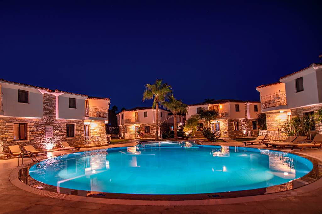 DLM_83122_Turay_Hotel_1221_03.jpg
