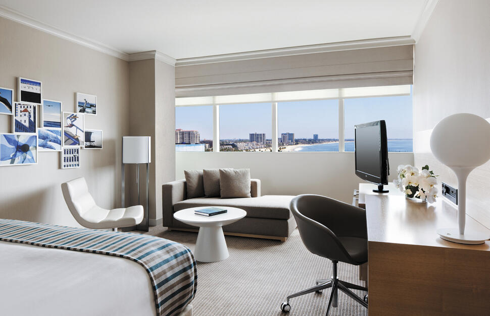 Hyatt-Regency-Long-Beach-1.jpg