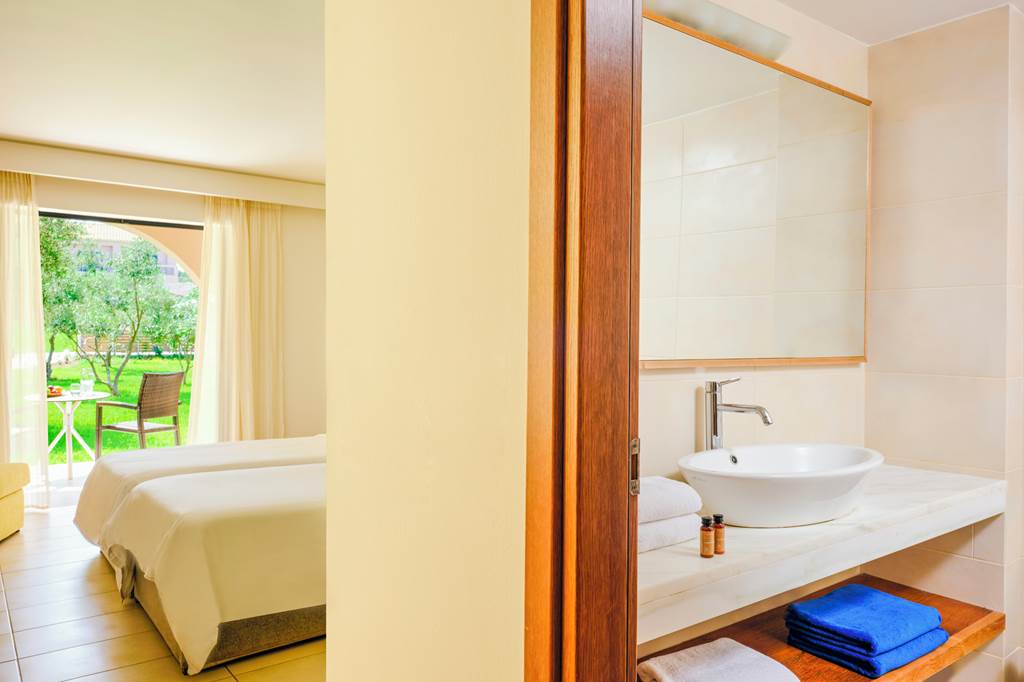 ZTH_85977_Atlantica_Eleon_Grand_Resort_0624_19.jpg